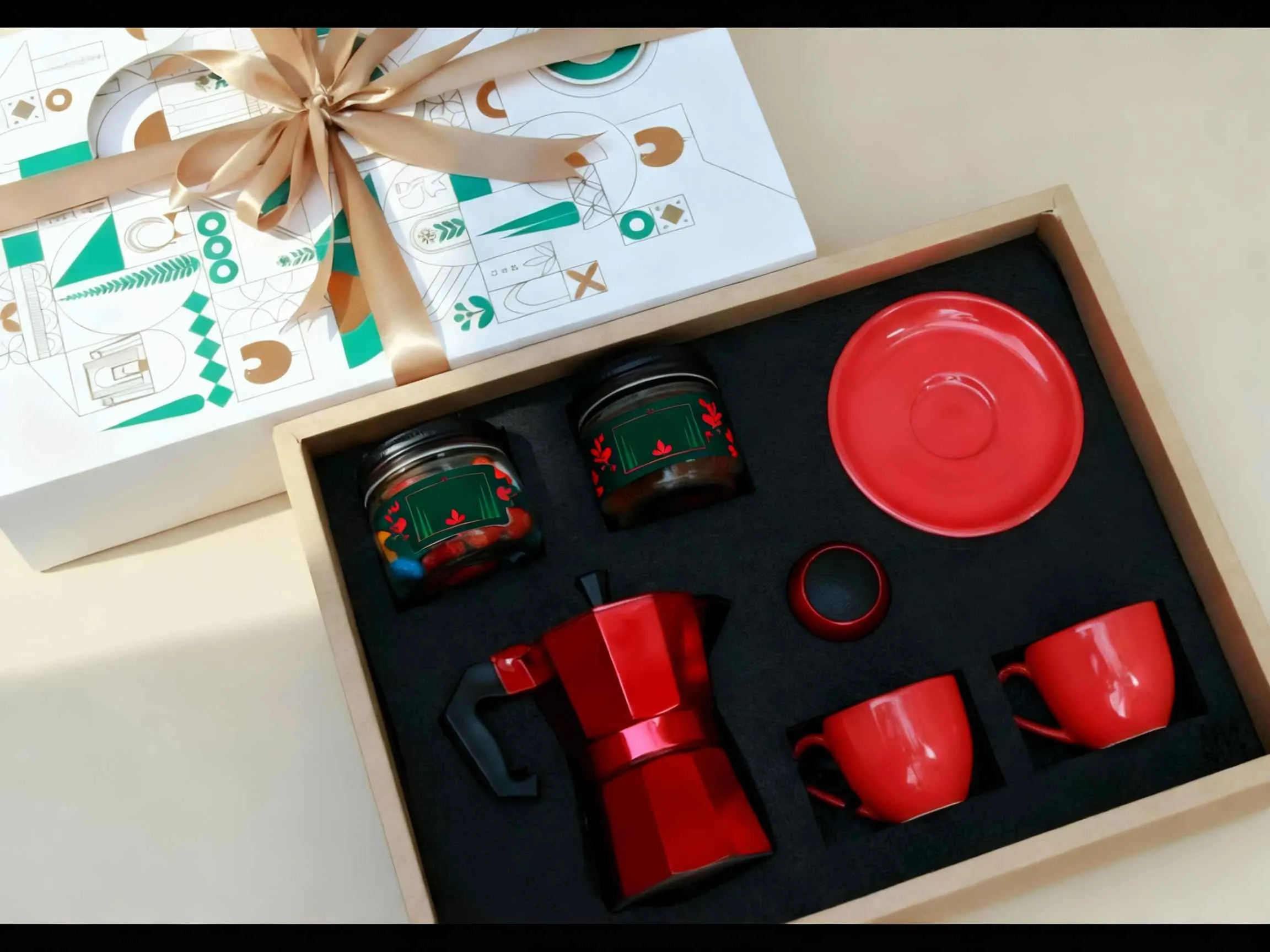 هدیه شب یلدا | تجربه اصالت و شکوه ایرانی